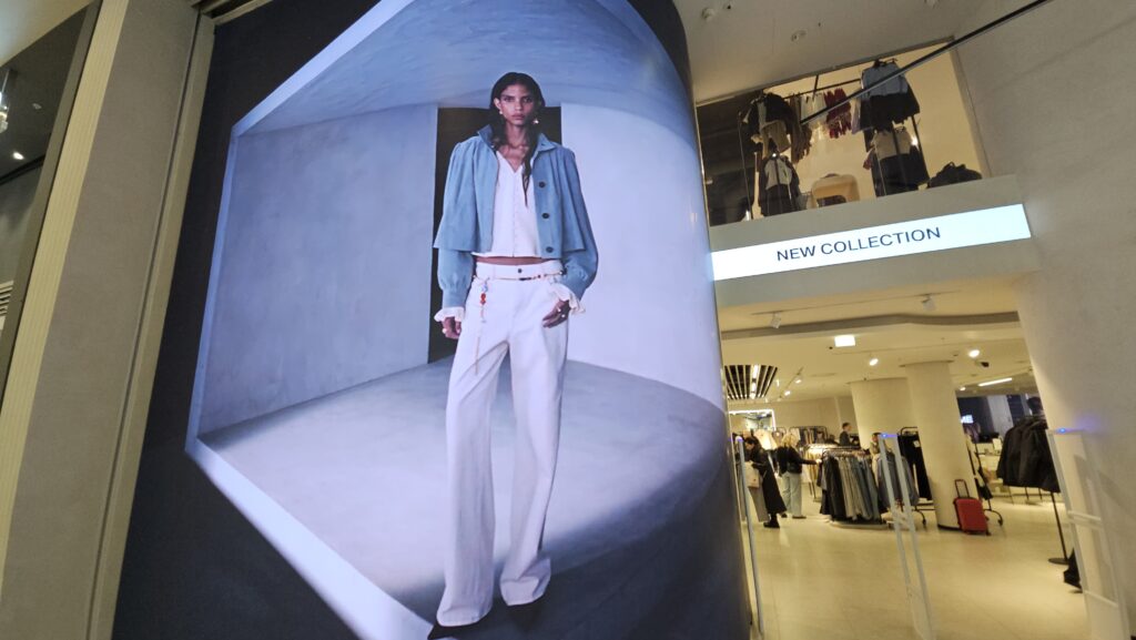 Бесшовная видеостена